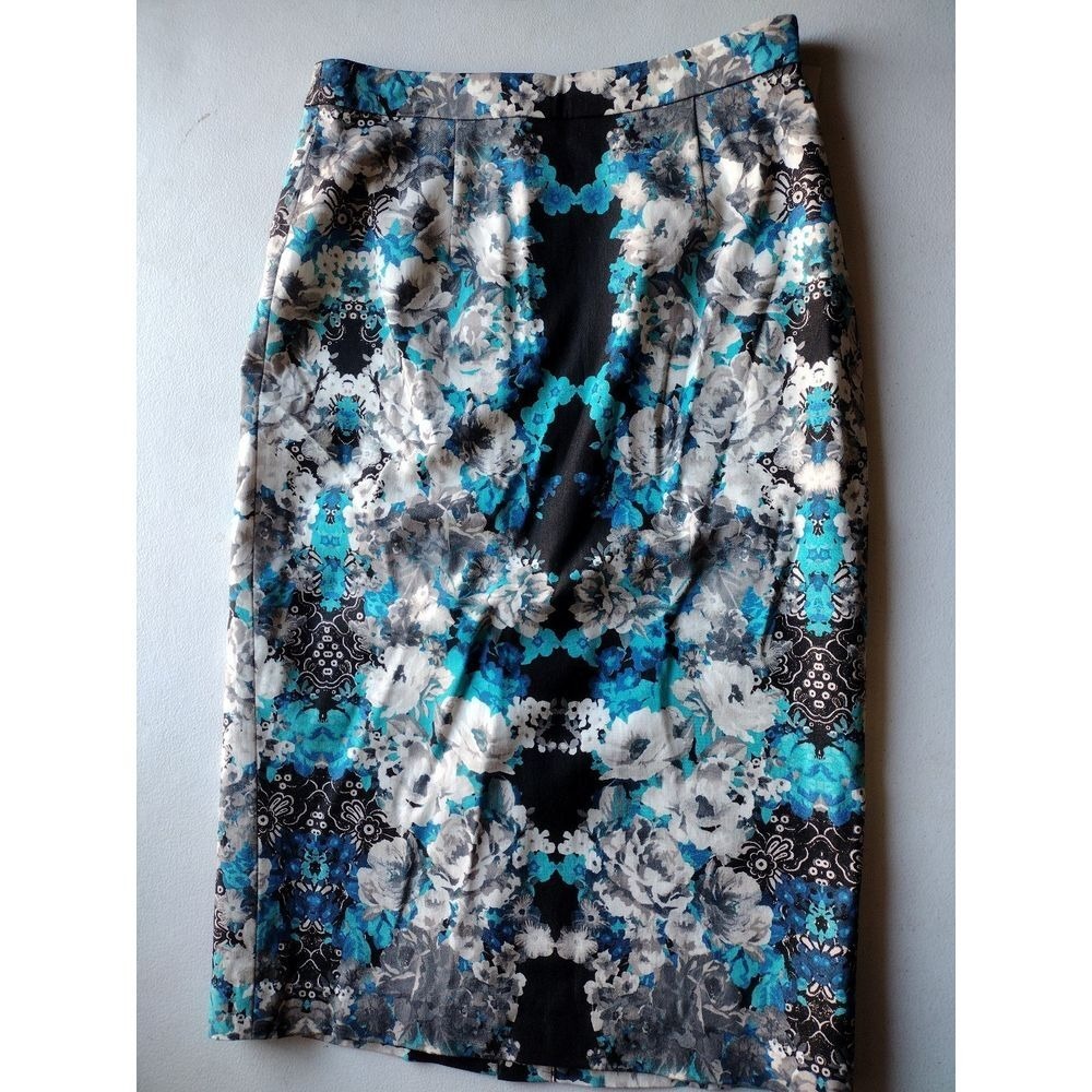 Halogen Floral Print Pencil Skirt‎ Blue Black White Size 4 Knee Length